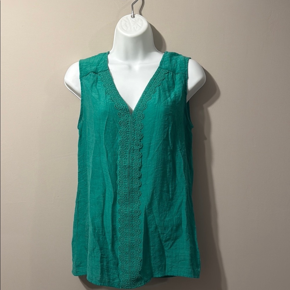 Counterparts Green Relaxed Sleeveless Tank Top